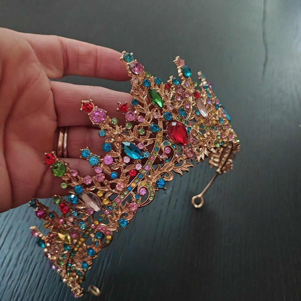 Multicolor Crystal Tiara - Picture 10 of 12